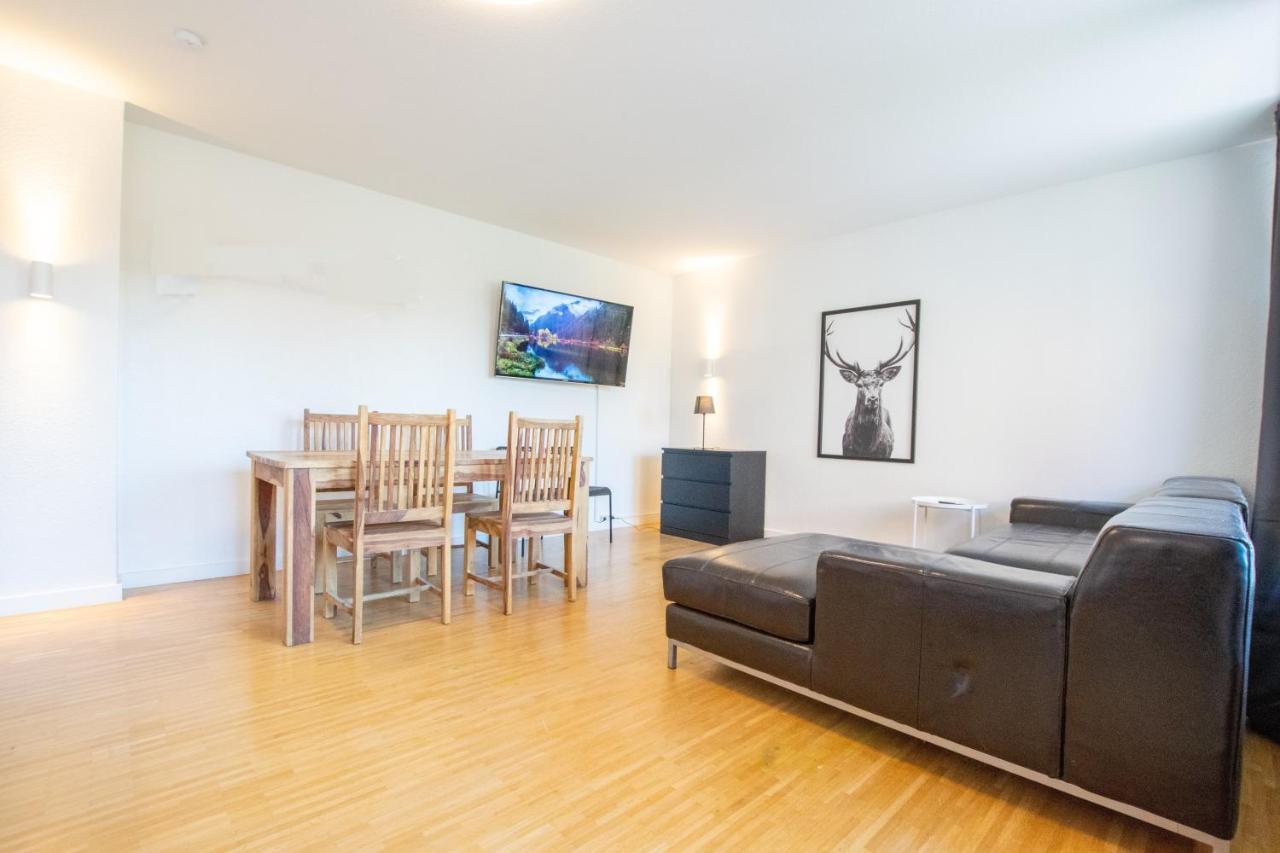 Raj Living - 1 , 3 And 4 Room Apartments - 20 Min Messe Dus & Airport Dus Meerbusch Esterno foto