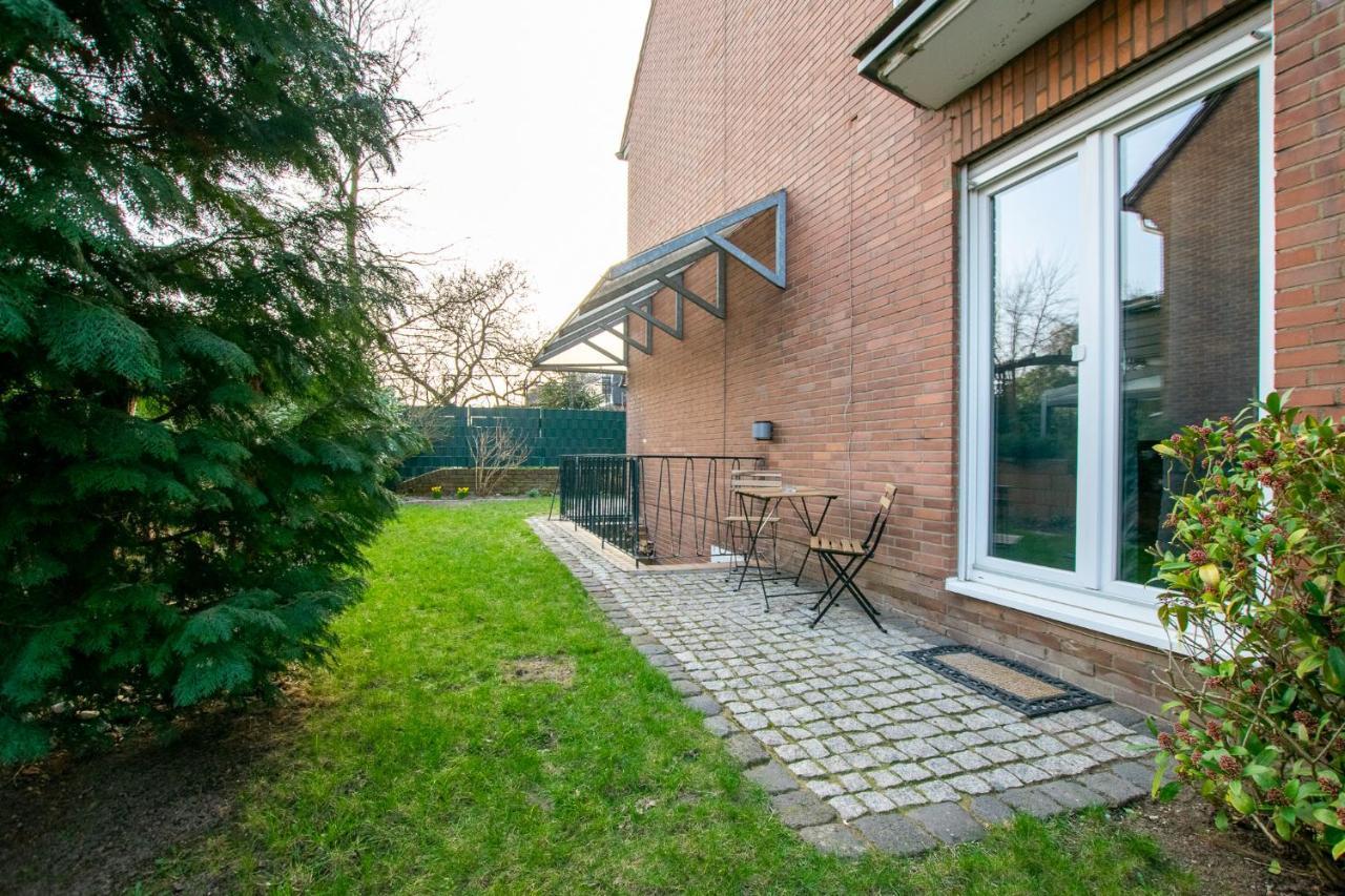 Raj Living - 1 , 3 And 4 Room Apartments - 20 Min Messe Dus & Airport Dus Meerbusch Esterno foto