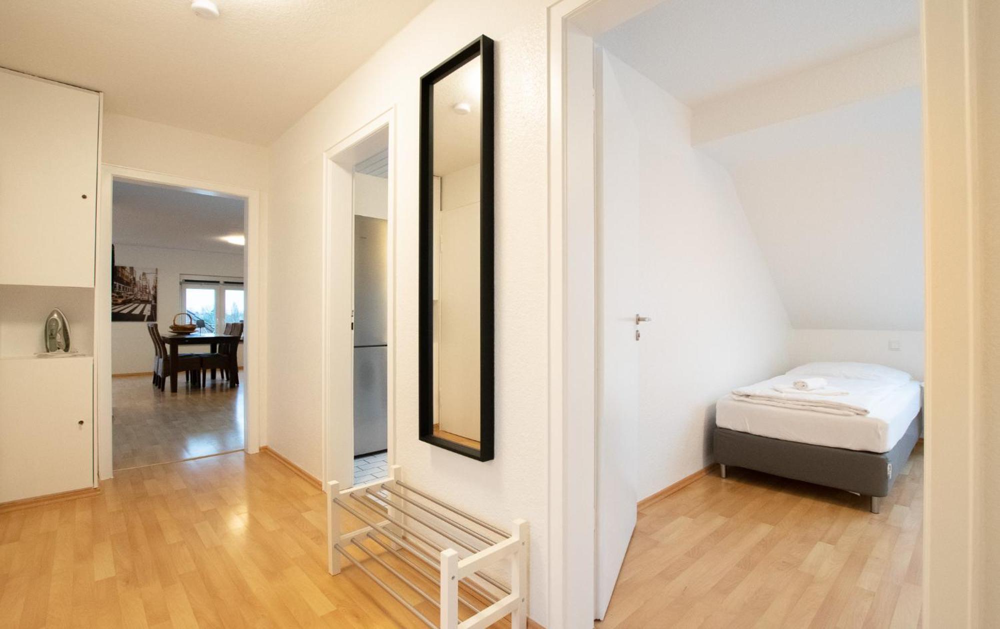 Raj Living - 1 , 3 And 4 Room Apartments - 20 Min Messe Dus & Airport Dus Meerbusch Esterno foto