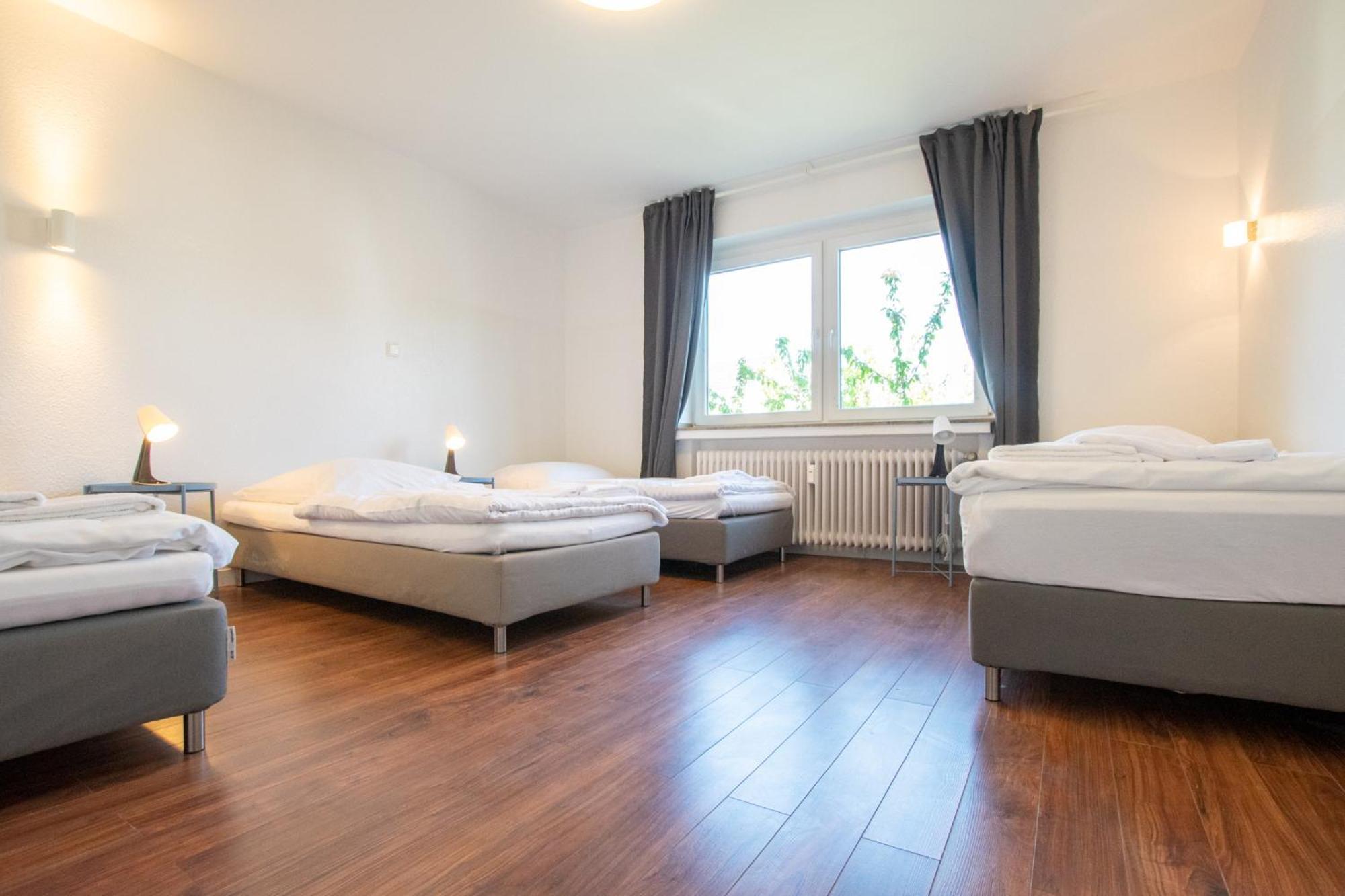 Raj Living - 1 , 3 And 4 Room Apartments - 20 Min Messe Dus & Airport Dus Meerbusch Esterno foto